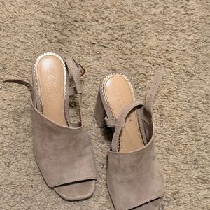 LC Lauren Conrad Women's Taupe Mules